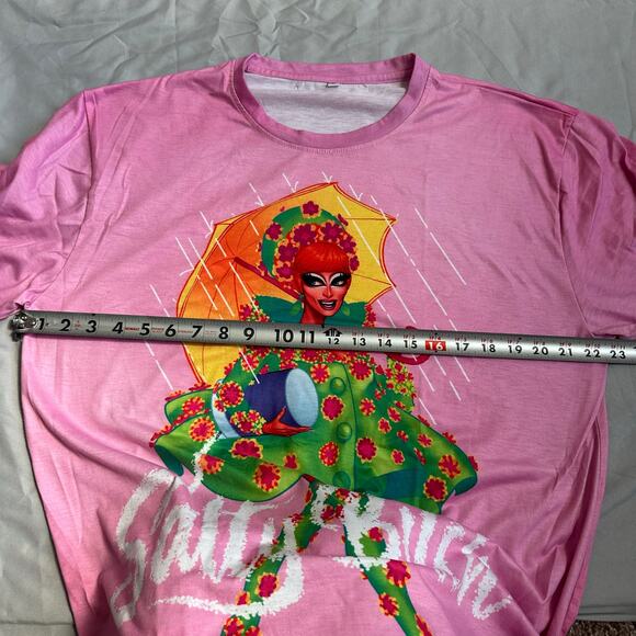 Bianca Del Rio Pink, "Salty B*tch"  Oversized Graphic, Short Sleeve T-Shirt- L - Picture 6 of 7